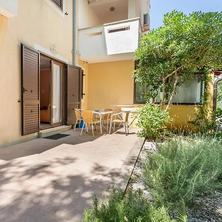 Apartament Marina *